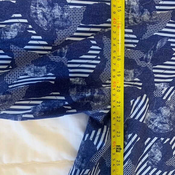 Saks Fifth Avenue Mens Shirt - Picture 6 of 10